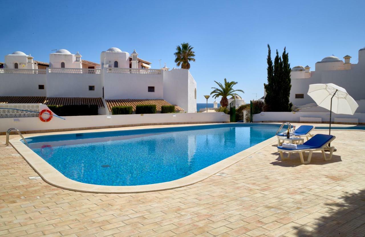 T3 Holiday Cottage Near The Beach | C225 Porches  Kültér fotó